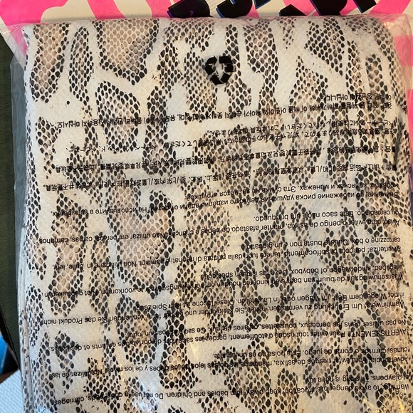 Jagger & Stone Straight Leg Pants in Snake Vinyl - Picture 7 of 7